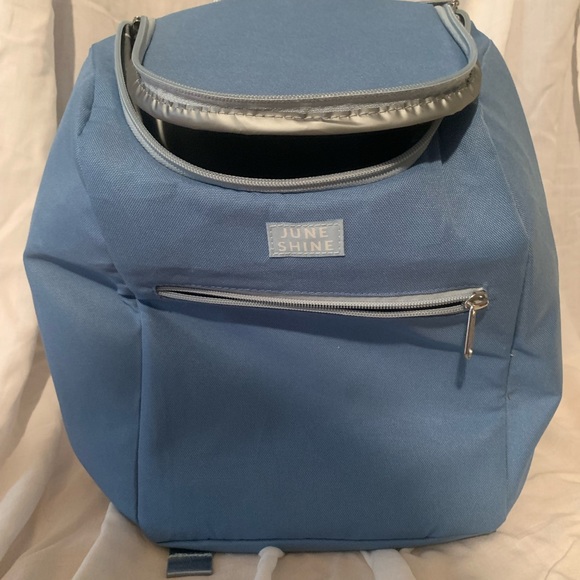 I am selling a June Shine cooler backpack - Picture 2 of 5